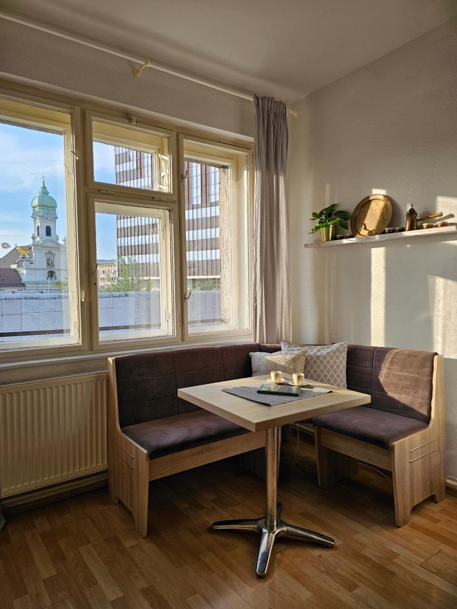 Stone Square Apartment Bratislava Luaran gambar